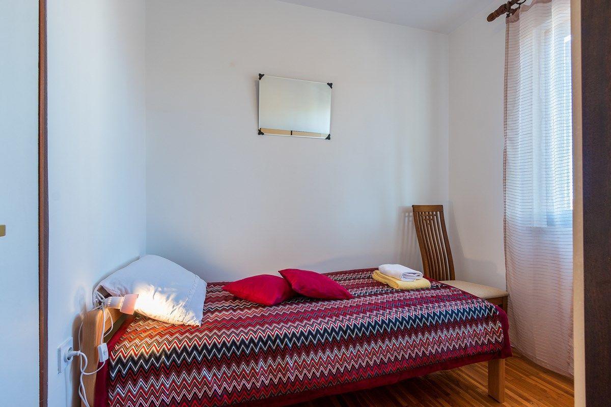 Apartment Grabro Pula